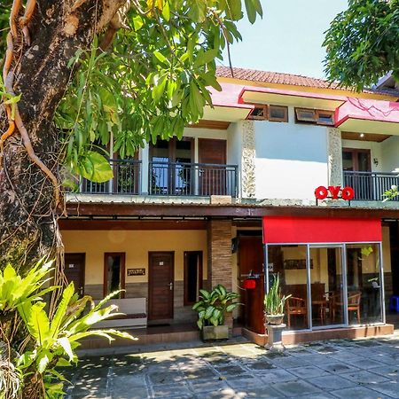 Oyo 2581 Ketut Smile Hotel Denpasar Kültér fotó