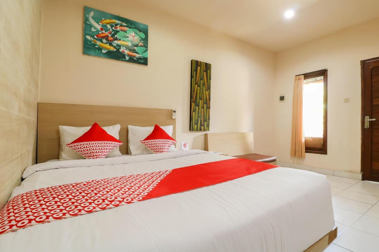 Oyo 2581 Ketut Smile Hotel Denpasar Kültér fotó